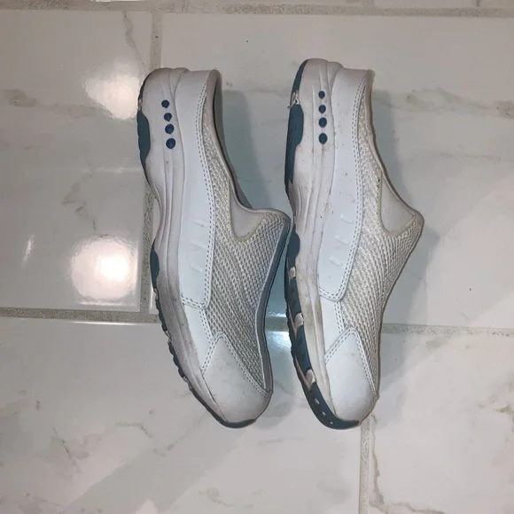 Size 9 Easy Spirt - Picture 2 of 4